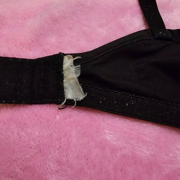 3 pairs of 36DD bra bundle (paramour, modern movement, and unknown) - Picture 9 of 11